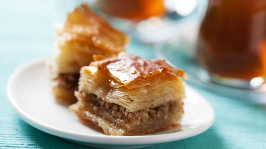 baklava pastry with coffee